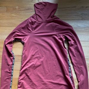 Nike sweatshirt/ long sleeve shirt